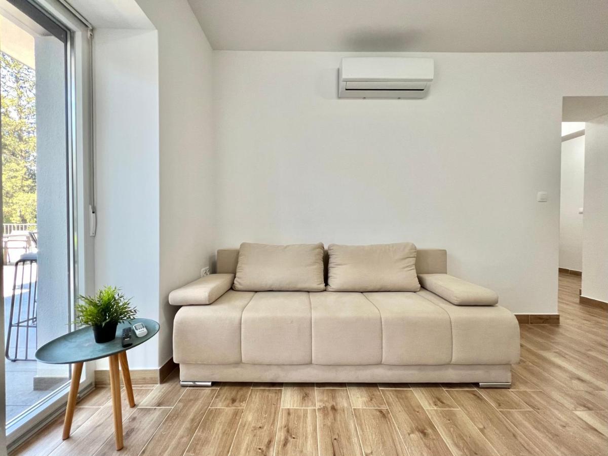Fantasia Del Mare Apartment And Rooms دْغاماي المظهر الخارجي الصورة
