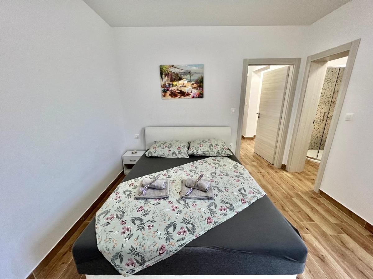 Fantasia Del Mare Apartment And Rooms دْغاماي المظهر الخارجي الصورة