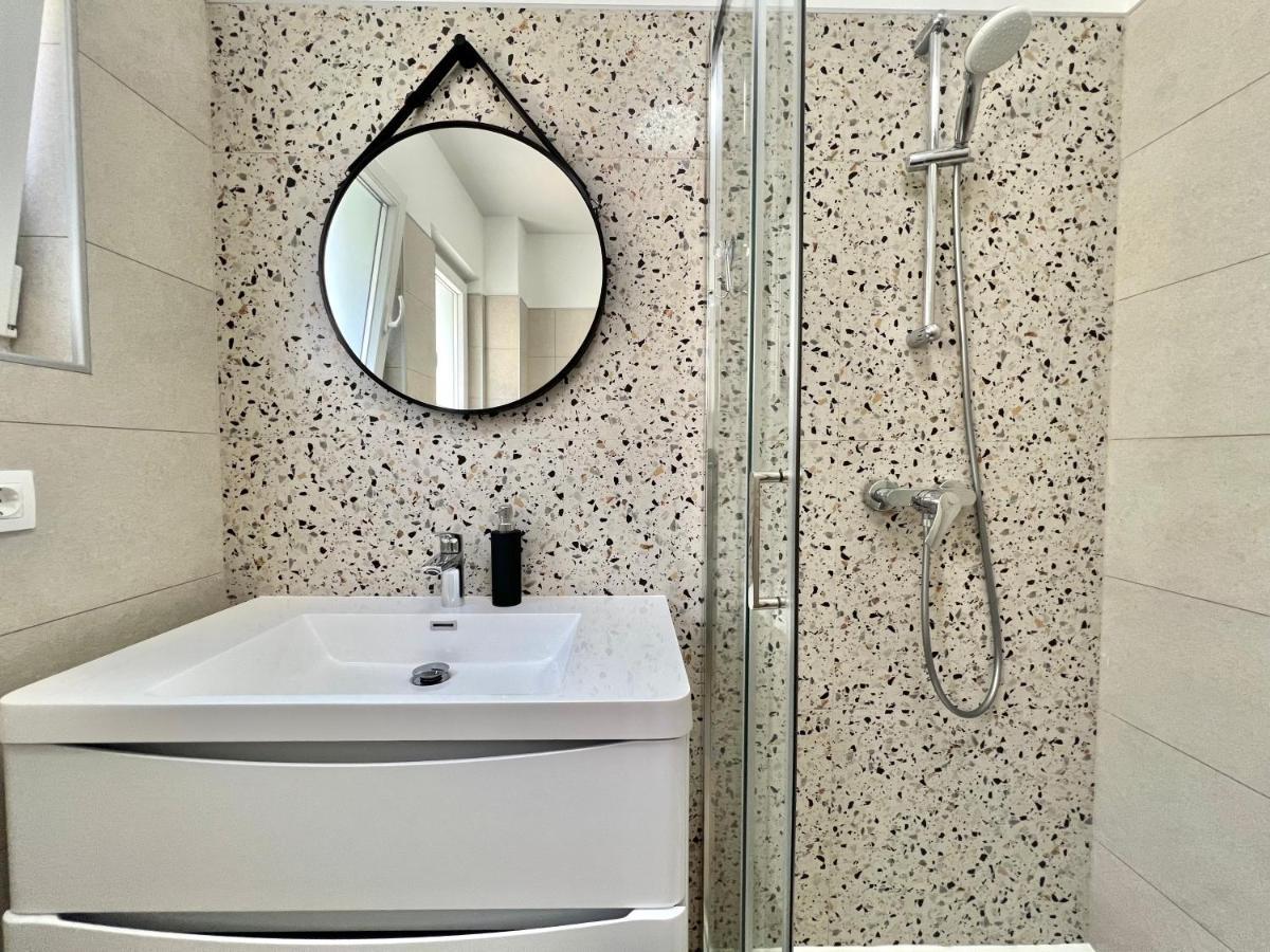 Fantasia Del Mare Apartment And Rooms دْغاماي المظهر الخارجي الصورة