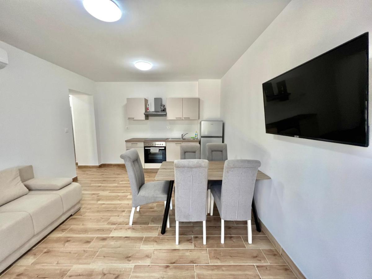 Fantasia Del Mare Apartment And Rooms دْغاماي المظهر الخارجي الصورة