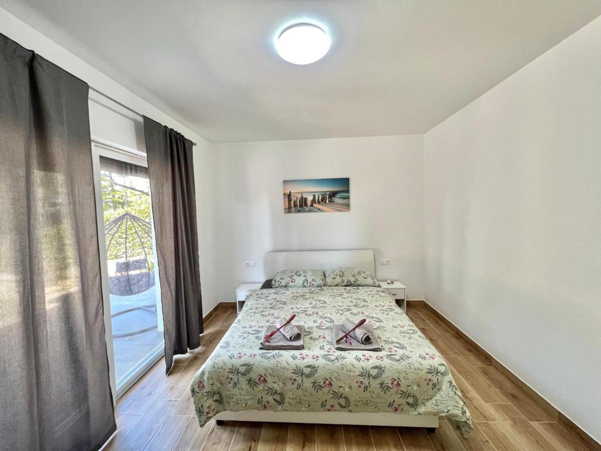 Fantasia Del Mare Apartment And Rooms دْغاماي المظهر الخارجي الصورة