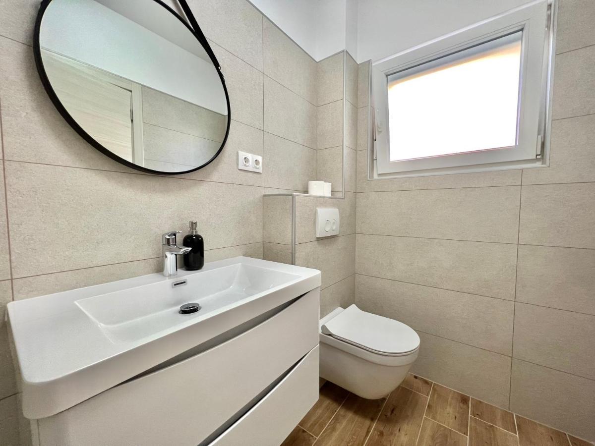 Fantasia Del Mare Apartment And Rooms دْغاماي المظهر الخارجي الصورة