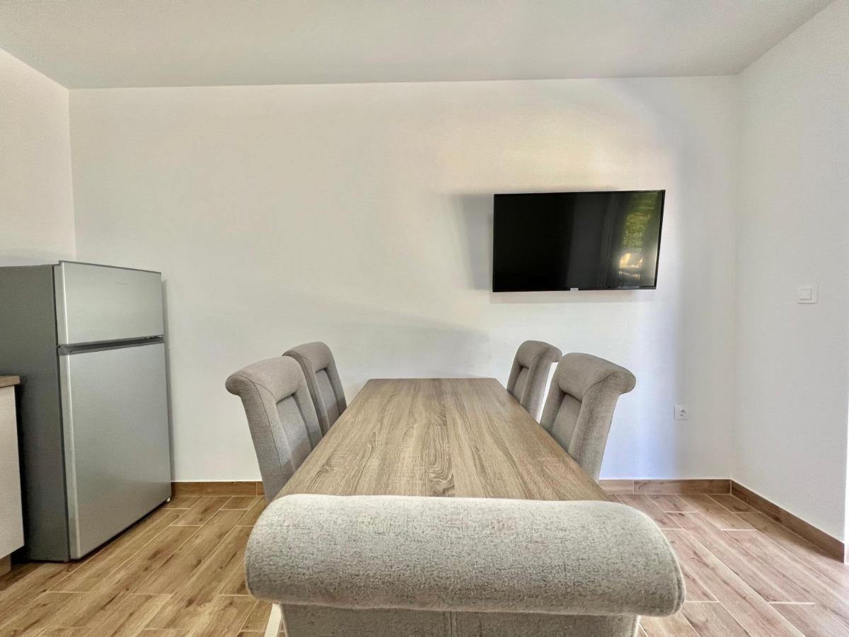 Fantasia Del Mare Apartment And Rooms دْغاماي المظهر الخارجي الصورة