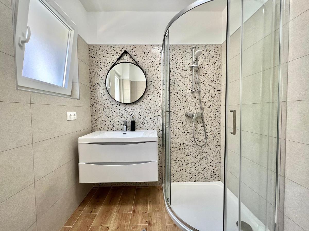 Fantasia Del Mare Apartment And Rooms دْغاماي المظهر الخارجي الصورة