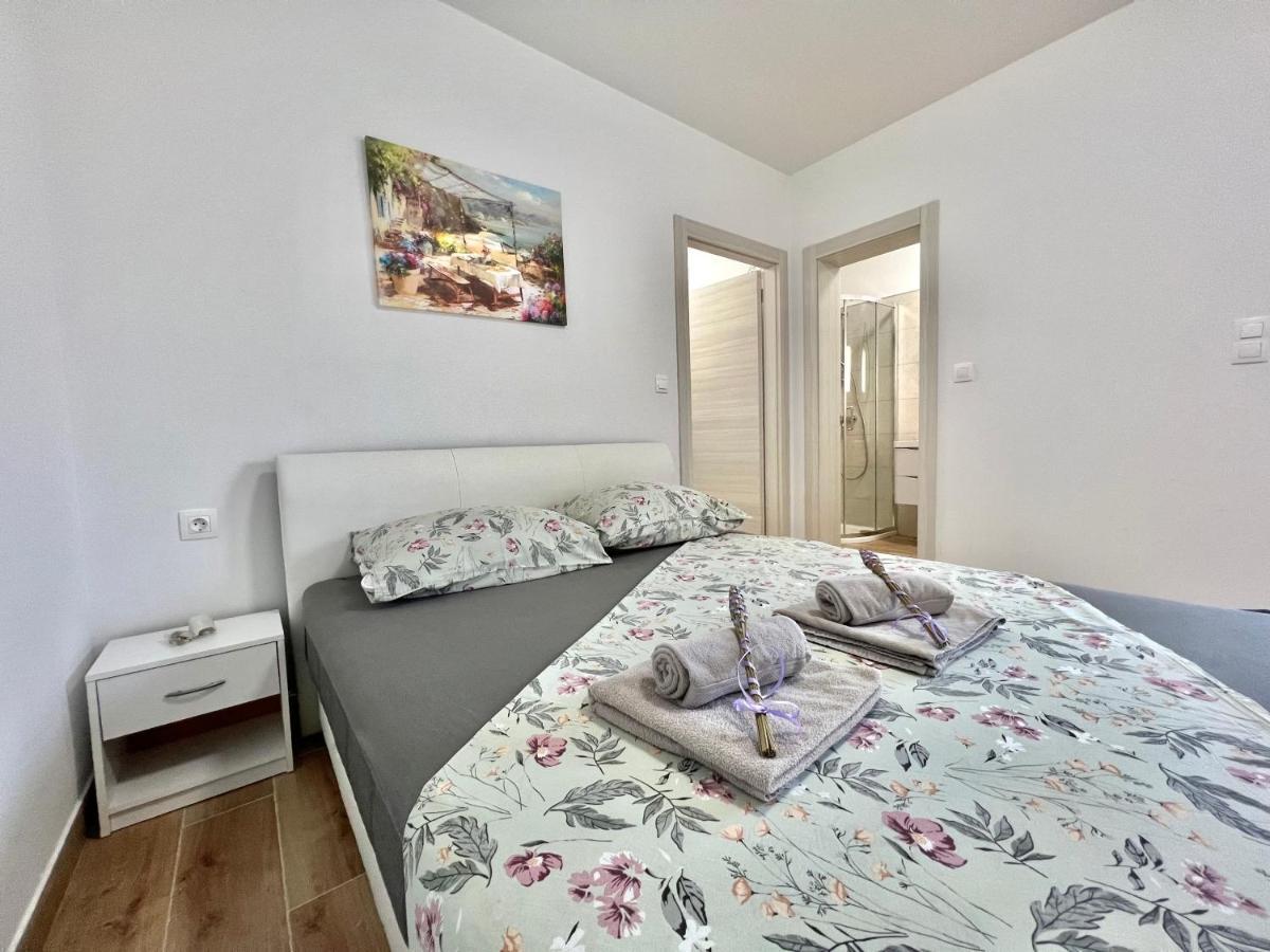 Fantasia Del Mare Apartment And Rooms دْغاماي المظهر الخارجي الصورة