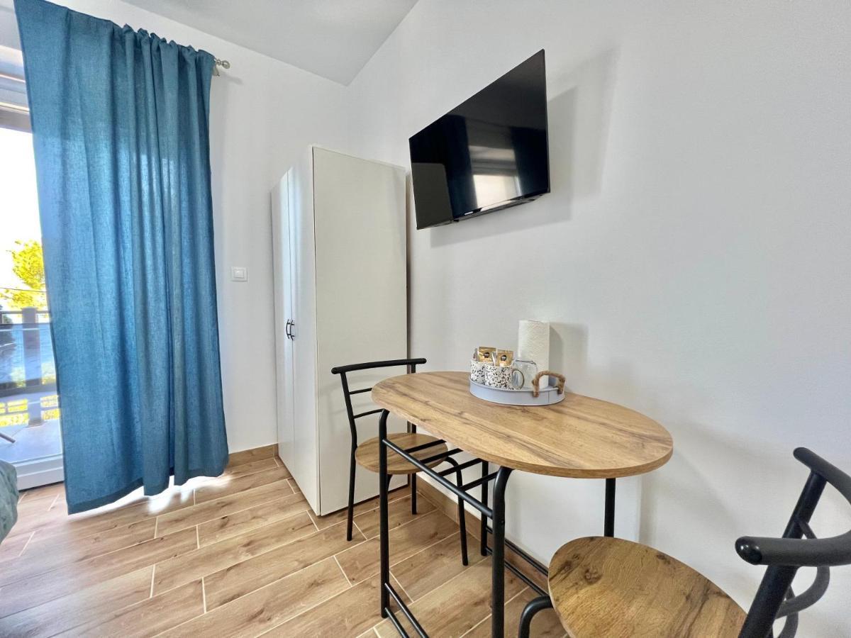 Fantasia Del Mare Apartment And Rooms دْغاماي المظهر الخارجي الصورة
